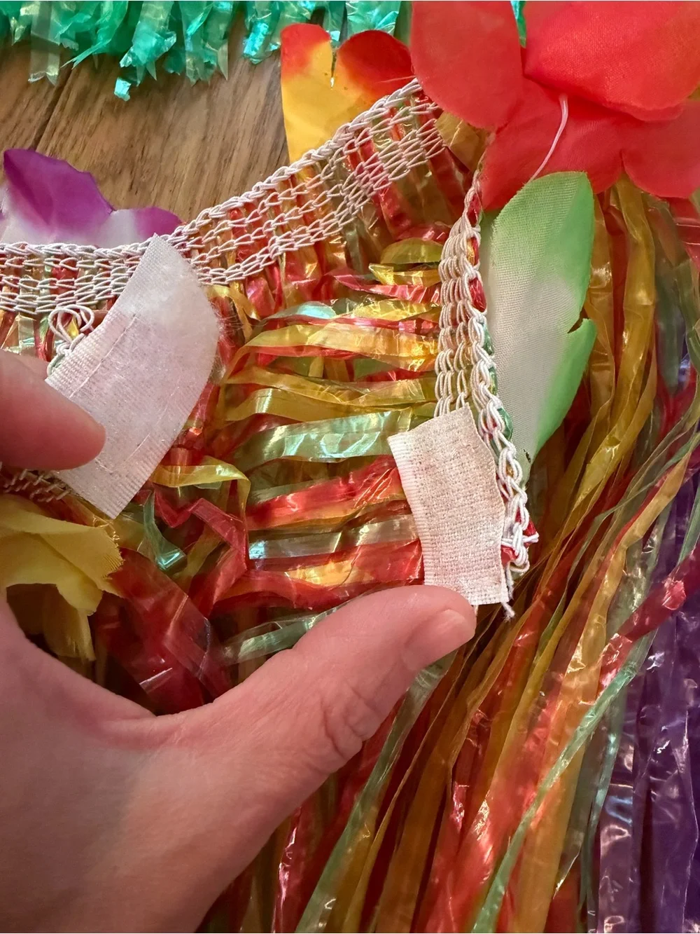 Kids Hawaiian Leis and grass skirts party favors